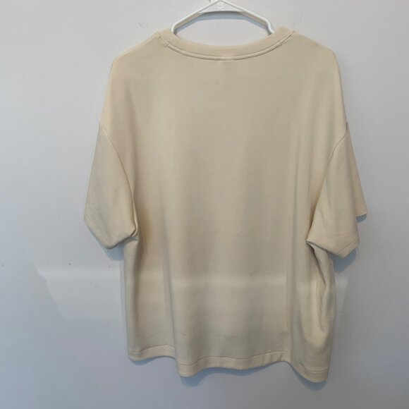 ๐ฑ 5 FOR $10. MEMBERS MARK CREAM COLORED CREW NECK SHORT SLEEVE TEE NWOT - Picture 2 of 4